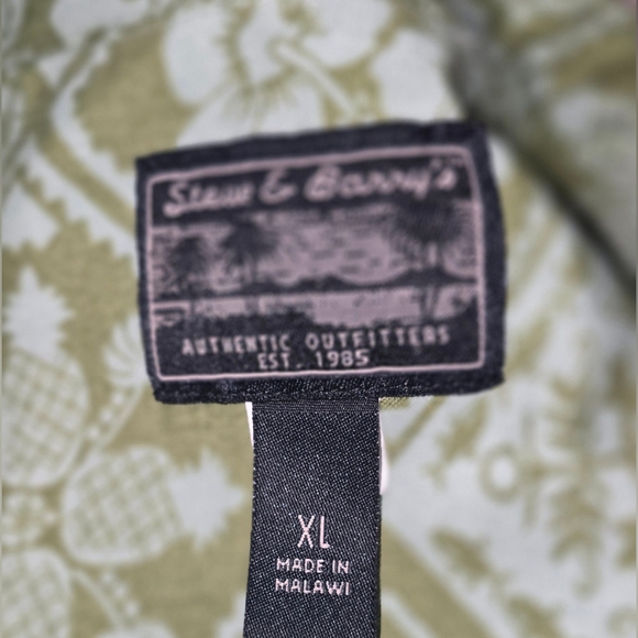 Vintage Steve & Barry's Short Sleeve Pineapple Print Men's Shirt Size XL - Picture 6 of 7